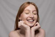 Никогда не отбеливайте зубы этим способом — вас ждут необратимые последствия