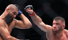 Дю Плесси выразил удивление после боя с Чимаевым за титул чемпиона UFC