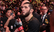 Ислам Махачев обратился к Хамзату Чимаеву после завоевания титула UFC