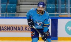 «Барыс» определился с контрактами Савицкого и Панюкова