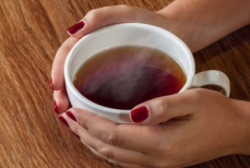 При этом условии горячие напитки повышают риск рака