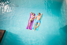 Можно ли подхватить половую инфекцию во время купания