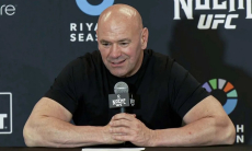 Президент UFC объявил бой нокаутера-супертяжа из Казахстана