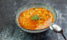 На каком мясе лучше всего варить бульон на ужин. Не только курятина