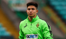 Уразбахтин объяснил отказ от замены Сатпаева и его жёлтую карточку в матче с «Селтиком»