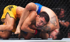 Казахстанский боец разочаровал зарубежного инсайдера на турнире UFC