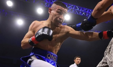 Нокаутом за 84 секунды закончился бой казахстанского чемпиона WBC за титул