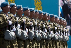 СМС-уведомления заменят повестки в армию Казахстана