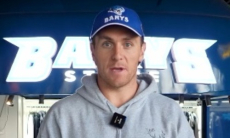 Американский форвард перешел в «Барыс» и собрался в плей-офф