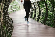 Разрушает или укрепляет — раскрыта правда о влиянии бега на здоровье коленей