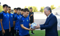 В России раскритиковали указ президента Узбекистана о футболе