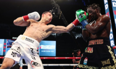 Экс-чемпион мира из Узбекистана «отправил» в нокаут звезду бокса