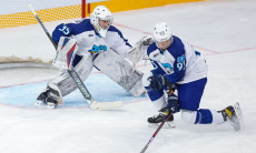 «Барыс» представил состав на матч против топ-клуба КХЛ