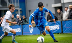 Казахстанский футболист оформил дубль в Европе и превзошел Ван Нистелроя