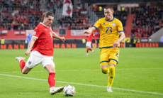 Лидер европейского чемпионата нацелился на двух футболистов сборной Казахстана