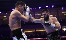 Трилогию Бивол — Бетербиев назвали «бессмысленной»