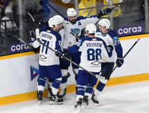 Фоторепортаж с матча КХЛ «Северсталь» — «Барыс» 3:2