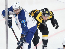 Фоторепортаж с матча КХЛ «Северсталь» — «Барыс» 3:2