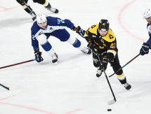 Фоторепортаж с матча КХЛ «Северсталь» — «Барыс» 3:2