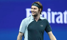 «Это для тех, кто не тянет одиночку». Первая ракетка Казахстана удивил заявлением о парном разряде