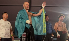 Непобеждённый казахстанский нокаутер стал грозой супертяжёлого веса