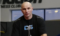 Иван Дычко пообещал «прекрасный нокаут» в андеркарде у «Канело»