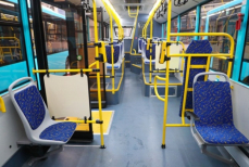 В Казахстане запретили высаживать детей из автобусов