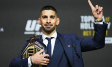 Бой Алмахан — Топурия решит судьбу лучшего бойца UFC