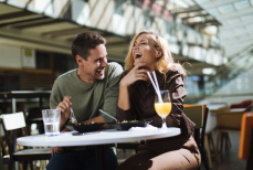 Девушки-тарелочницы — вся правда о новом интернет-тренде