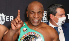 «Я до сих пор не могу поверить». Майк Тайсон оценил анонс боя с Флойдом Мэйвезером