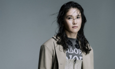 Назым Кызайбай преобразилась на фотосессии модного журнала