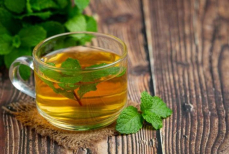 Три категории людей, которым не стоит пить мятный чай