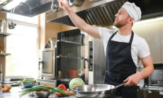 Что нужно заказывать в ресторанах и кафе с осторожностью