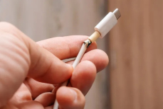 Как продлить срок годности провода для зарядки