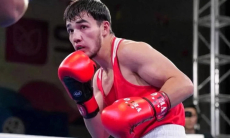 Казахстанский боксер нарвался на олимпийского чемпиона из Узбекистана