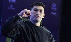 Бивол назвал фаворита боя «Канело» — Кроуфорд