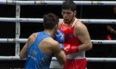 Бой Нурбека Оралбая с казахом завершился разгромом на ЧМ-2025 по боксу в Ливерпуле