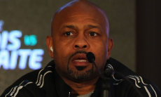 «Может побить любого». Рой Джонс назвал фаворита боя «Канело» — Кроуфорд