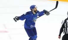 Видеообзор матча «Барыса» с дракой, крутым камбэком и буллитами в КХЛ