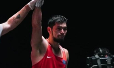 Нокаут за 38 секунд, мощь Казахстана и максимум Узбекистана. Шестой день прошел на ЧМ-2025 по боксу