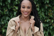 Вокалистка Джей Ло удивила семью шоколадом из Казахстана