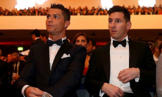 Роналду или Месси? Официально вручен приз «Лучшему футболисту всех времен»