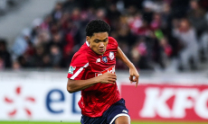 Футболист сборной Казахстана стал одноклубником сына легенды «Челси»