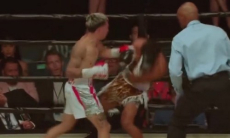 Тотальным избиением и быстрым нокаутом обернулся главный бой вечера в США. Видео