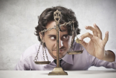 Названы пять самых жадных мужчин по знаку зодиака