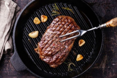 Как правильно приготовить говяжий стейк на мангале