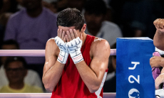 Неожиданным исходом завершился бой олимпийского чемпиона из Узбекистана за финал ЧМ-2025 по боксу