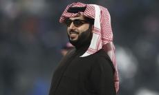 Турки Аль аш-Шейх озвучил космический гонорар «Канело» за бой с Кроуфордом