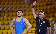 Казахстан с досрочной победы стартовал на чемпионате мира по борьбе