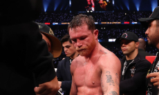 «Канело» высмеяли после поражения Кроуфорду и потери всех титулов